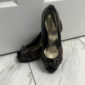 Delicious animals print heels